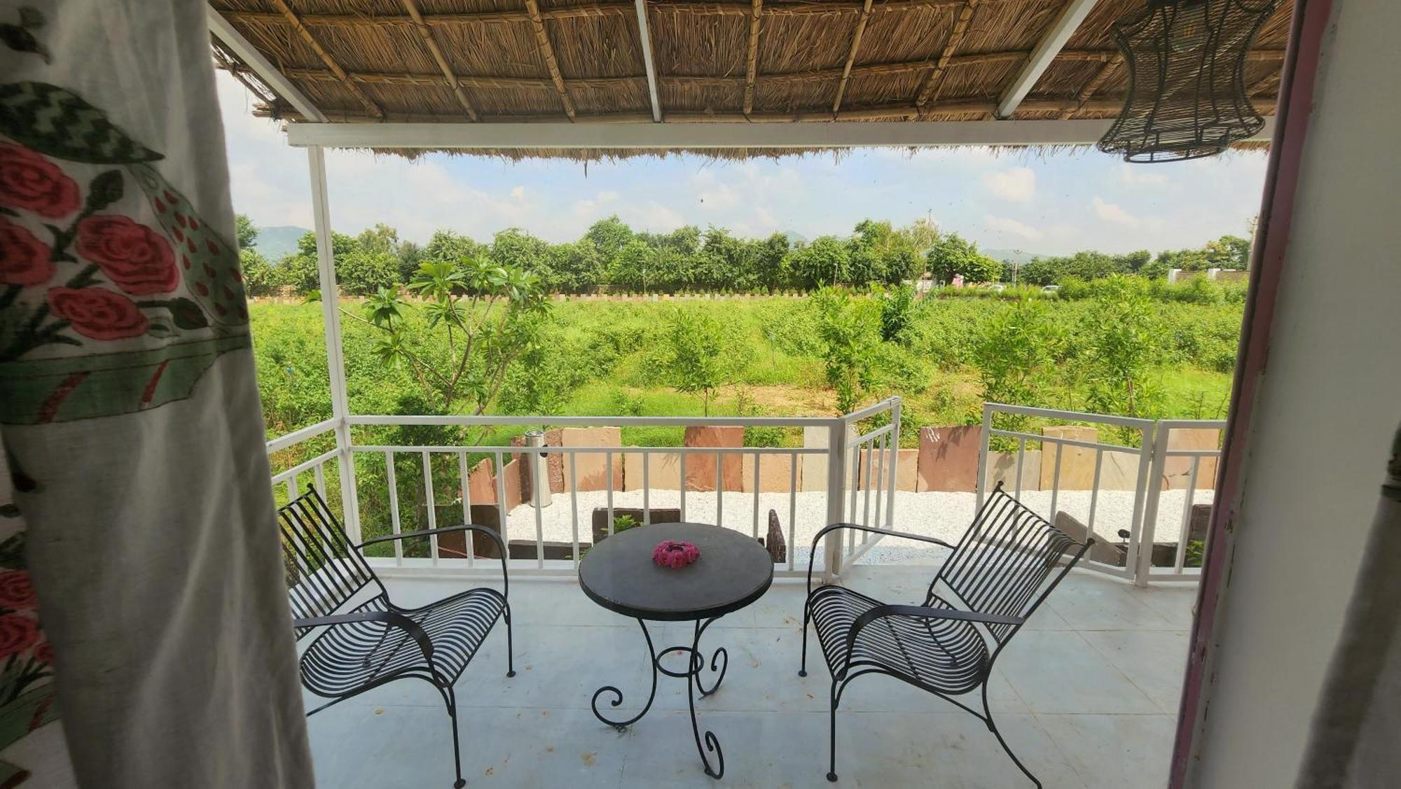 The Luxe Pushkar - A Luxury Farmstay In Пушкар Екстер'єр фото
